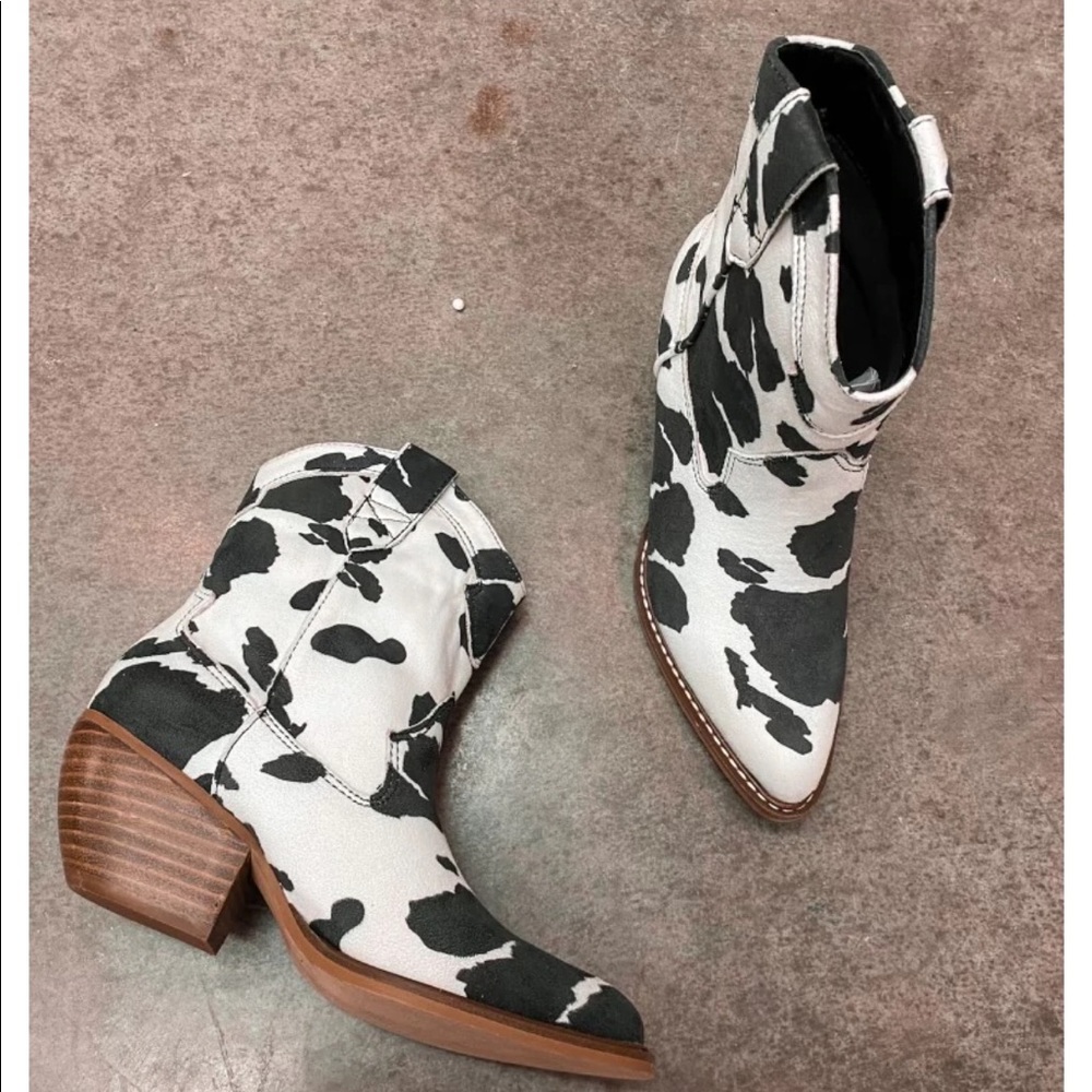 Cow booties